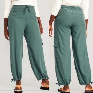 NWT | Old Navy High Waisted Stretch Wide Leg Cargo Pants XL